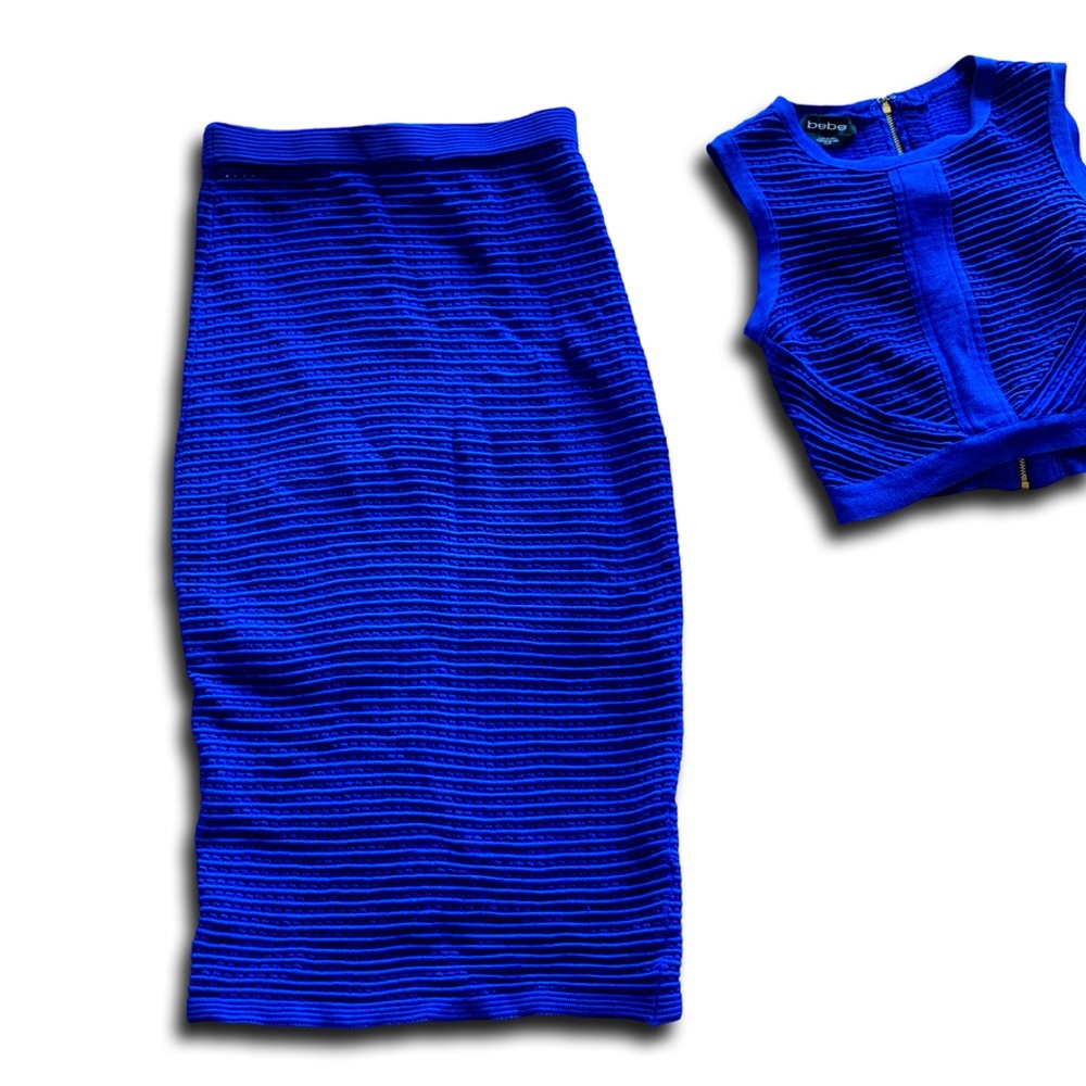 Bebe Vintage Ensemble Knit Skirt and Sleeveless Blue Bodycon Coordinating Top
